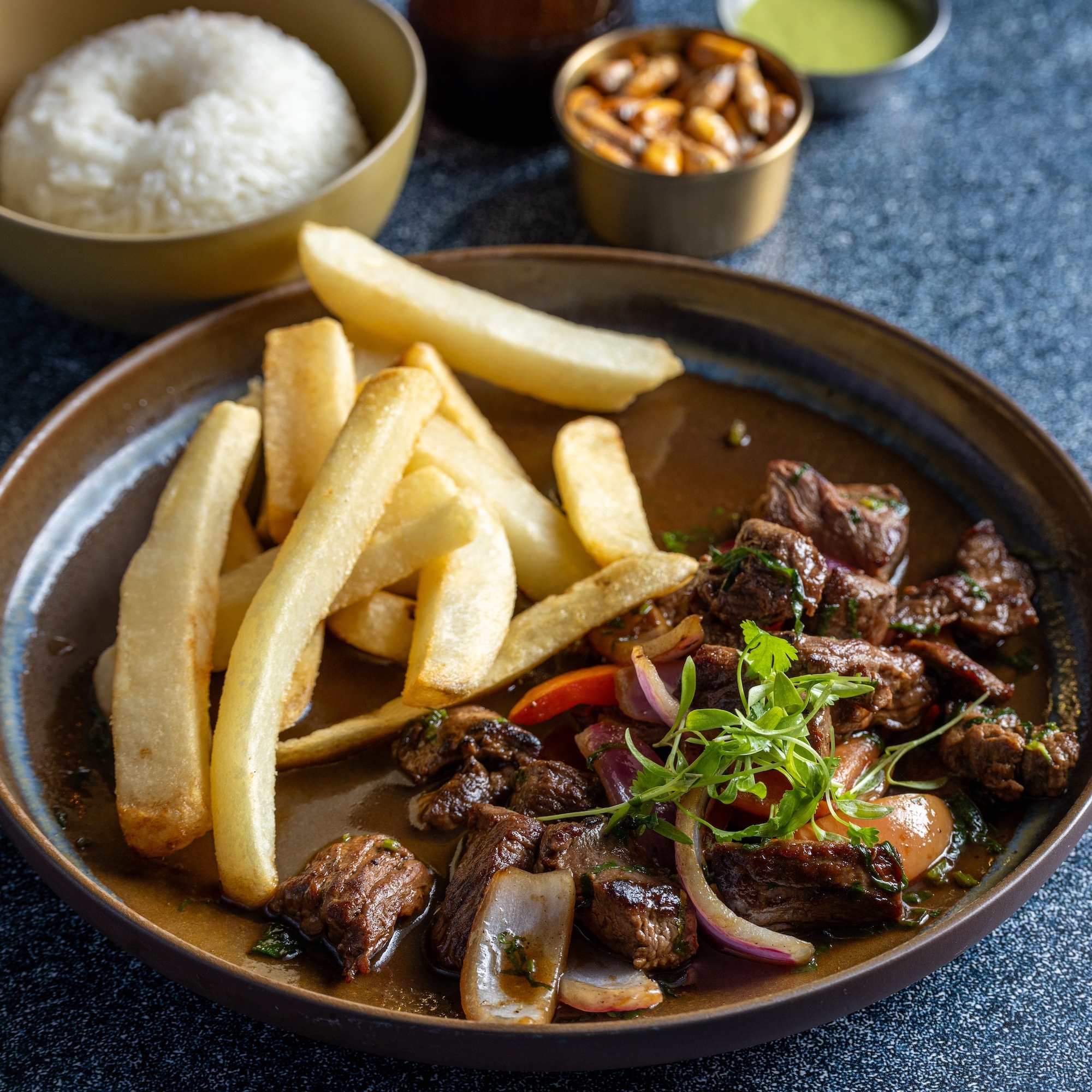 lomo saltado